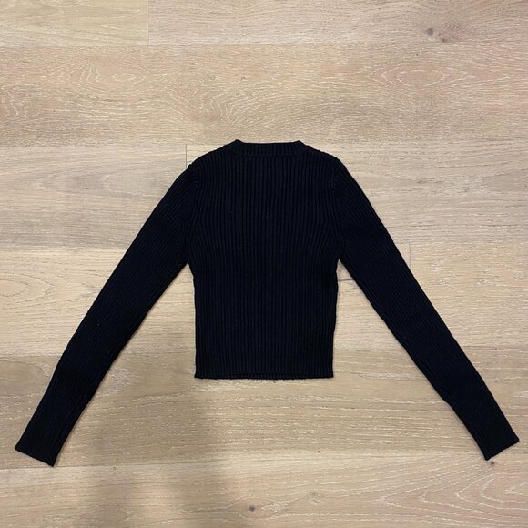 Zara - Black Ribbed Sweater - Picture 2 of 3